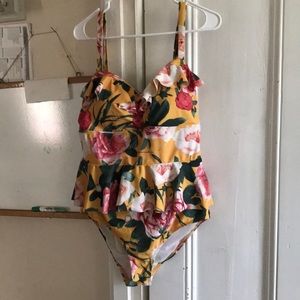 Torrid one piece bathing suit size 0